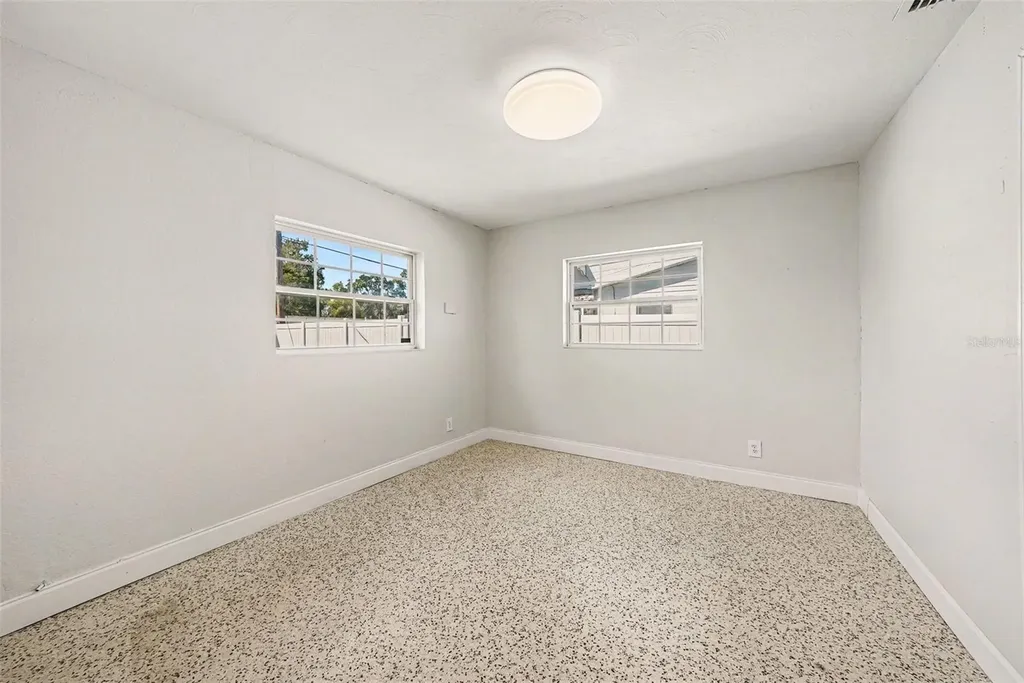 1514 W River Lane Tampa FL 33603