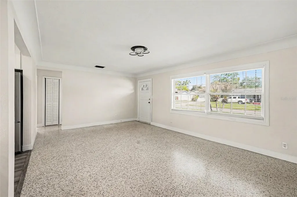 1514 W River Lane Tampa FL 33603