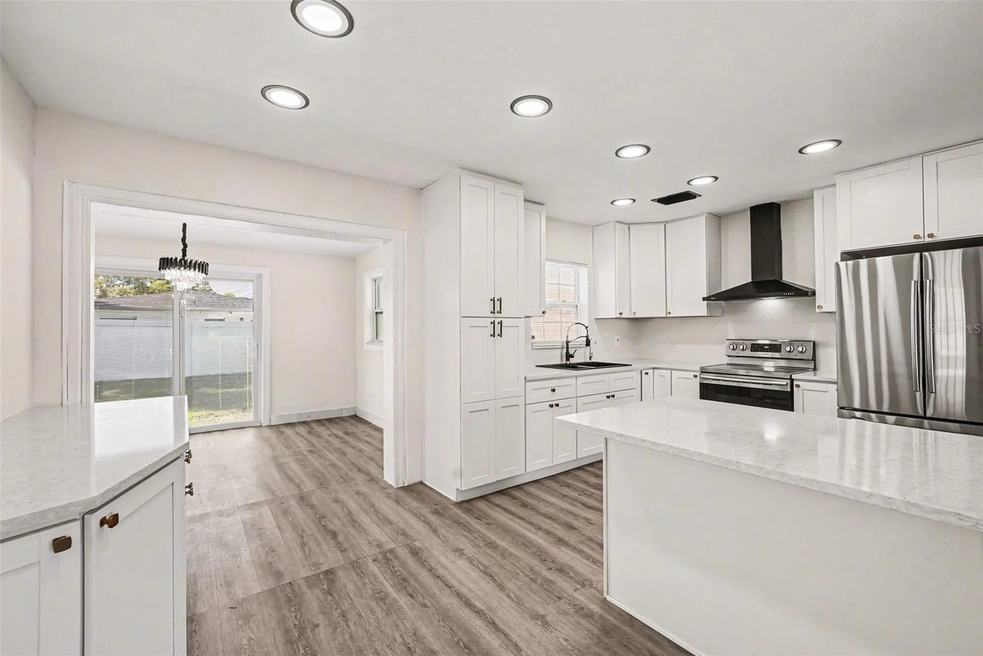 1514 W River Lane Tampa FL 33603