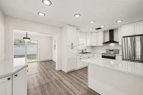 1514 W River Lane Tampa FL 33603
