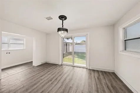 1514 W River Lane Tampa FL 33603