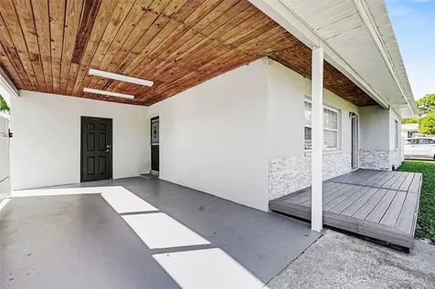 1514 W River Lane Tampa FL 33603
