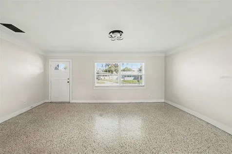 1514 W River Lane Tampa FL 33603