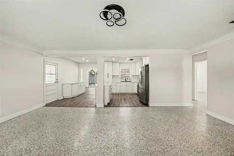 1514 W River Lane Tampa FL 33603
