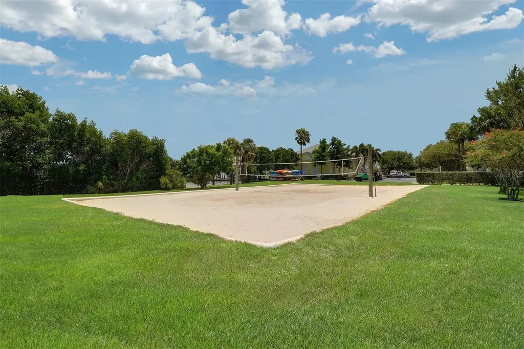 204 Pompano Drive SE St Petersburg FL 33705