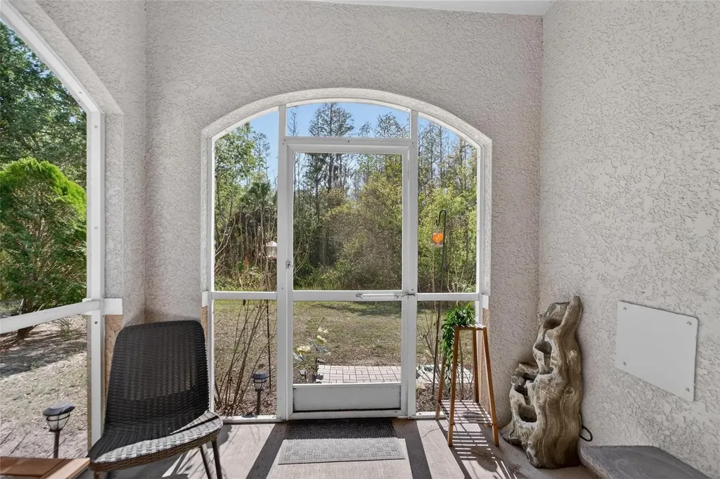 10849 Dragonwood Drive Tampa FL 33647