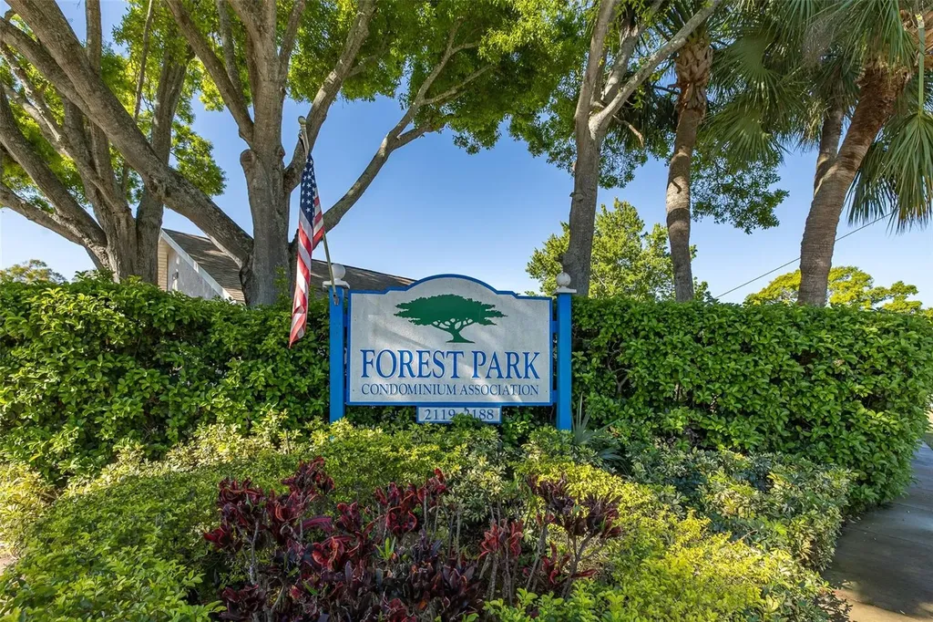 2155 Elm Street Dunedin FL 34698