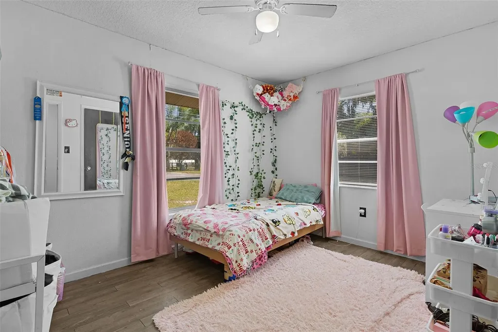 1124 E Grant Avenue Mount Dora FL 32757