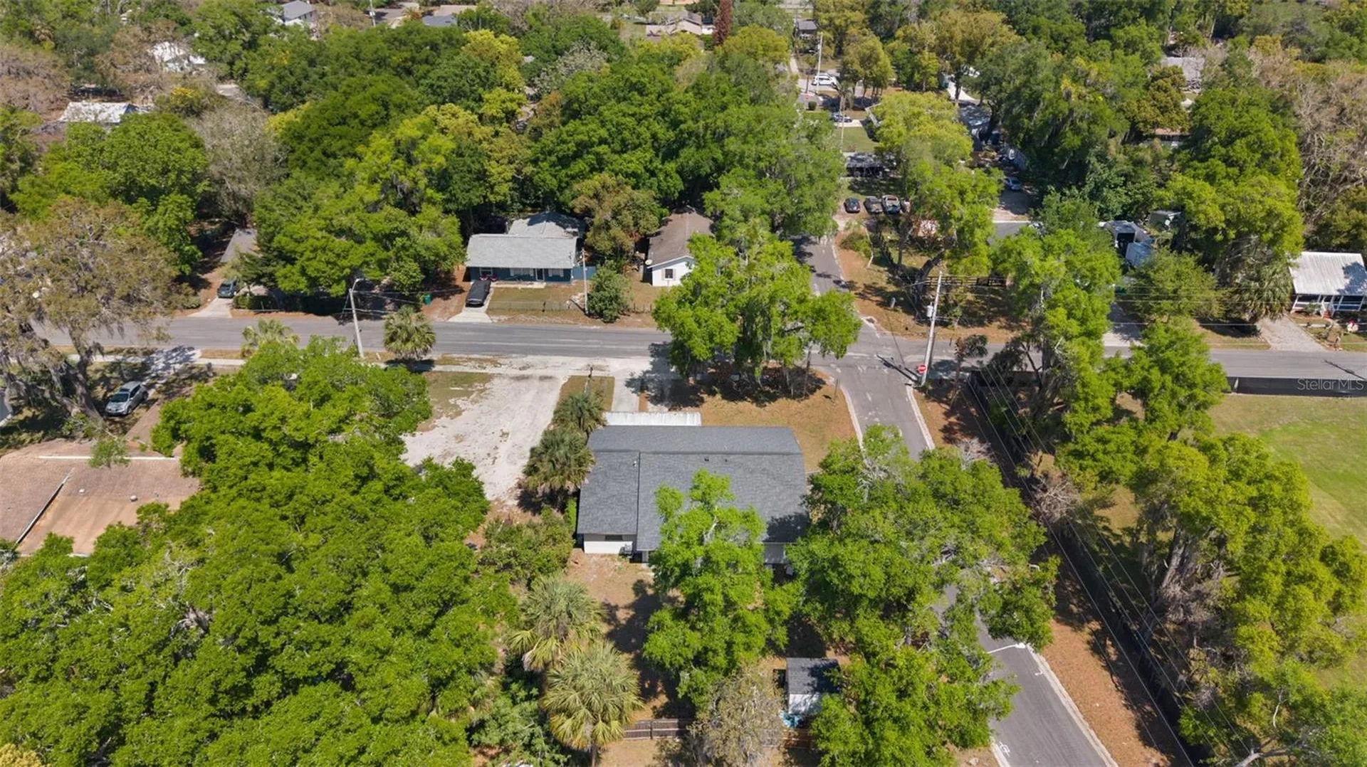 1124 E Grant Avenue Mount Dora FL 32757