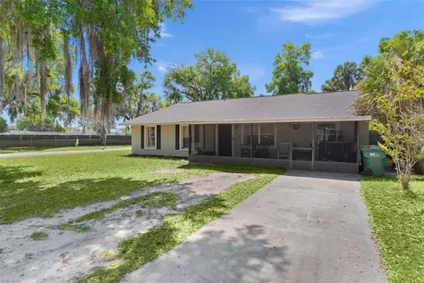 1124 E Grant Avenue Mount Dora FL 32757