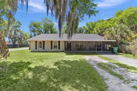 1124 E Grant Avenue Mount Dora FL 32757