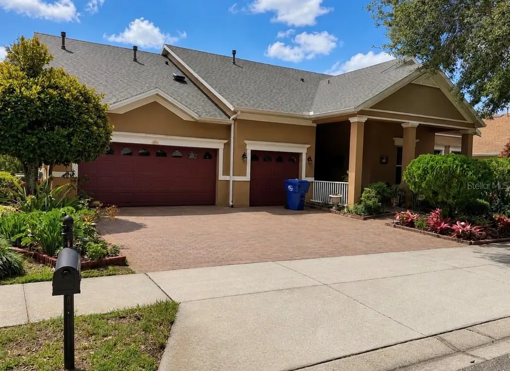 184 Crepe Myrtle Drive Groveland FL 34736