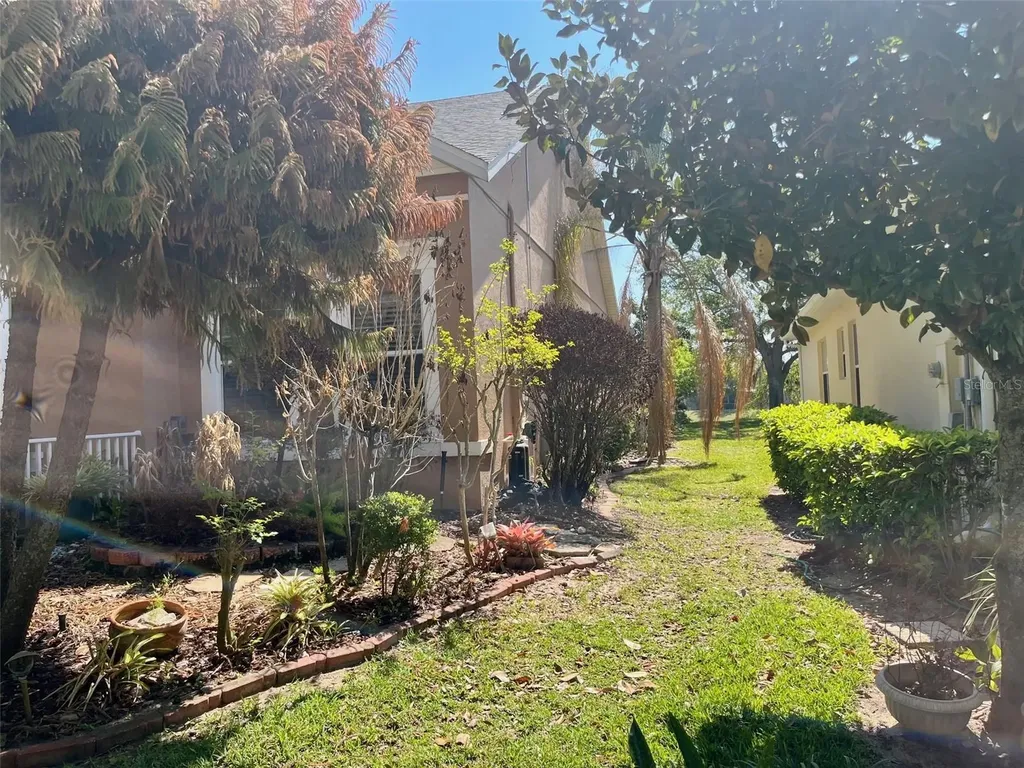 184 Crepe Myrtle Drive Groveland FL 34736