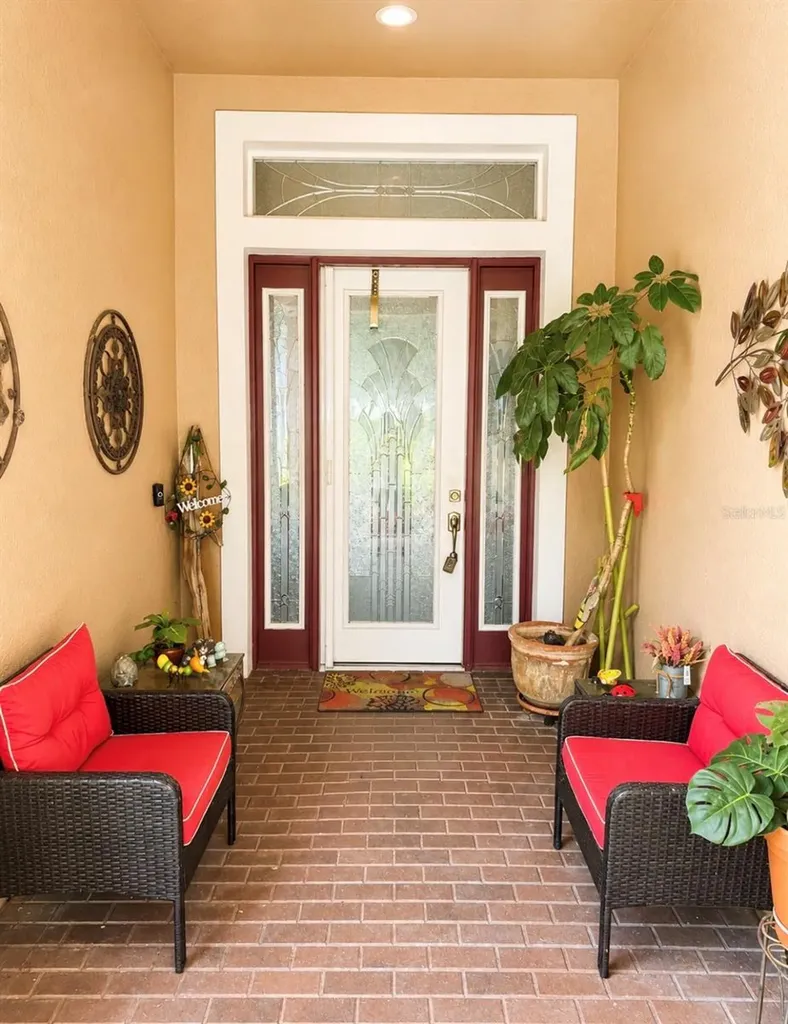 184 Crepe Myrtle Drive Groveland FL 34736