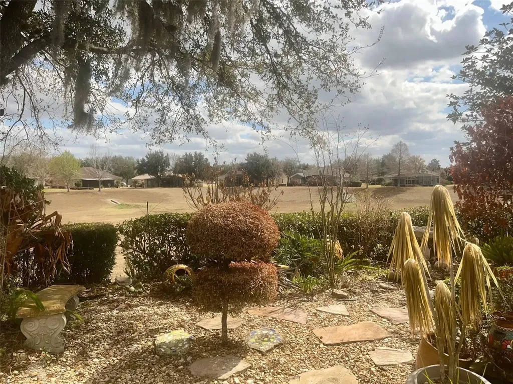 184 Crepe Myrtle Drive Groveland FL 34736