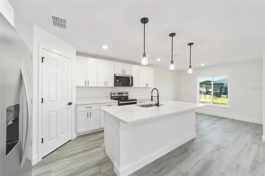 191 Juniper Loop Circle Ocala FL 34480