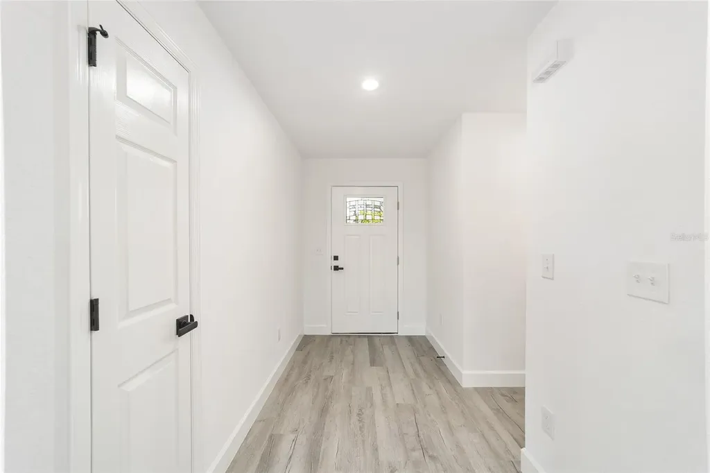 191 Juniper Loop Circle Ocala FL 34480