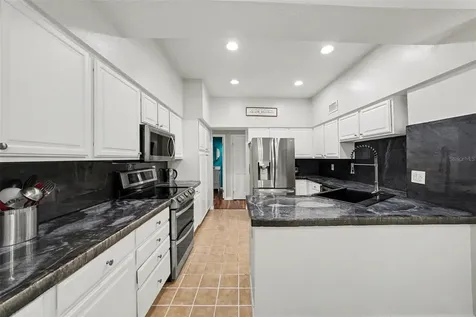 9207 Rockrose Drive Tampa FL 33647