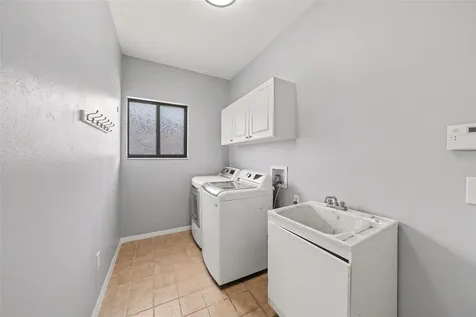 9207 Rockrose Drive Tampa FL 33647