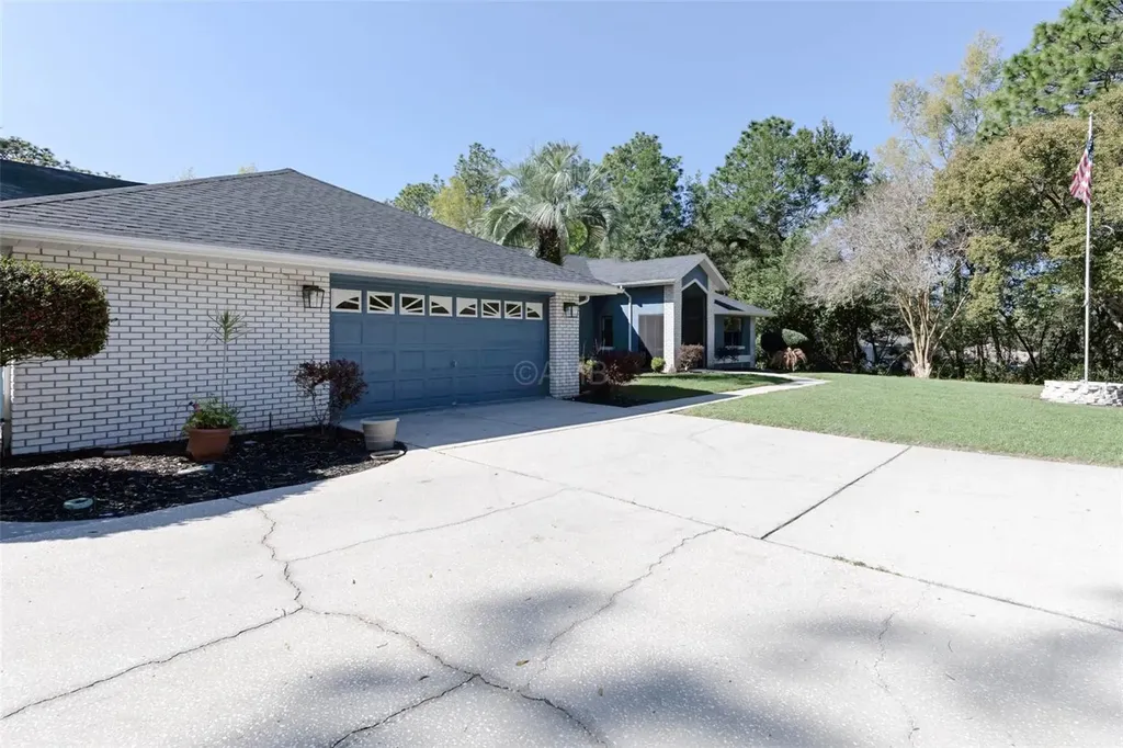2298 W Pine Ridge Boulevard Beverly Hills FL 34465