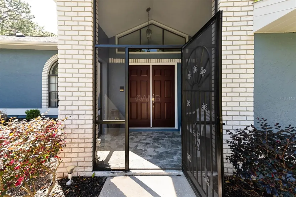 2298 W Pine Ridge Boulevard Beverly Hills FL 34465