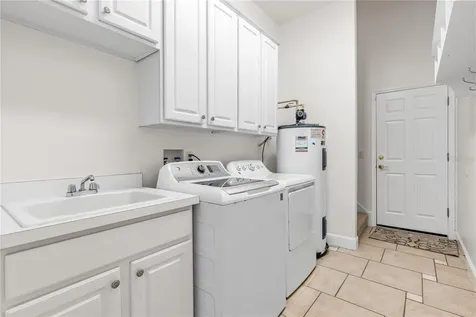 878 Cardinal Pointe Cove Sanford FL 32771