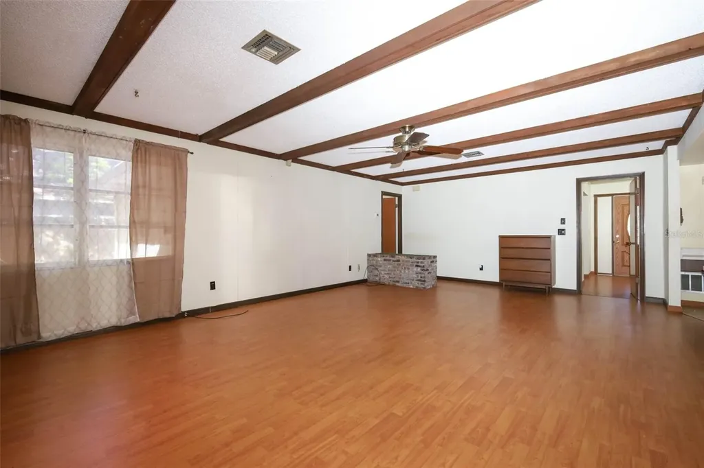 504 Ridgewood Street Altamonte Springs FL 32701