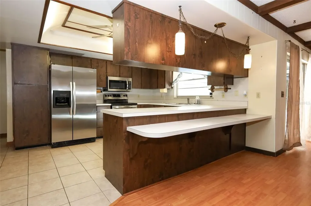 504 Ridgewood Street Altamonte Springs FL 32701