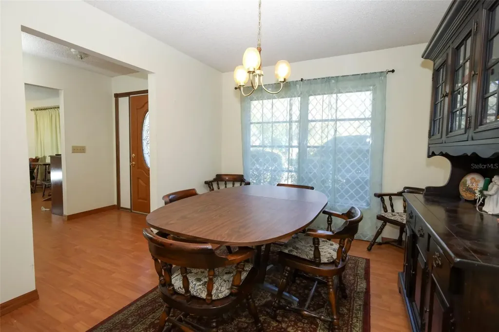 504 Ridgewood Street Altamonte Springs FL 32701