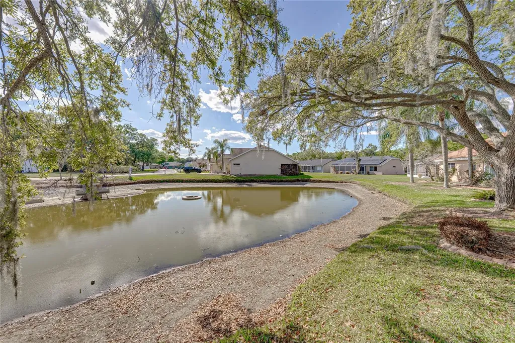4336 Winding Oaks Circle Mulberry FL 33860