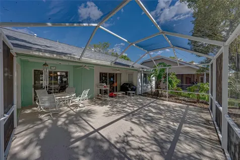 4336 Winding Oaks Circle Mulberry FL 33860