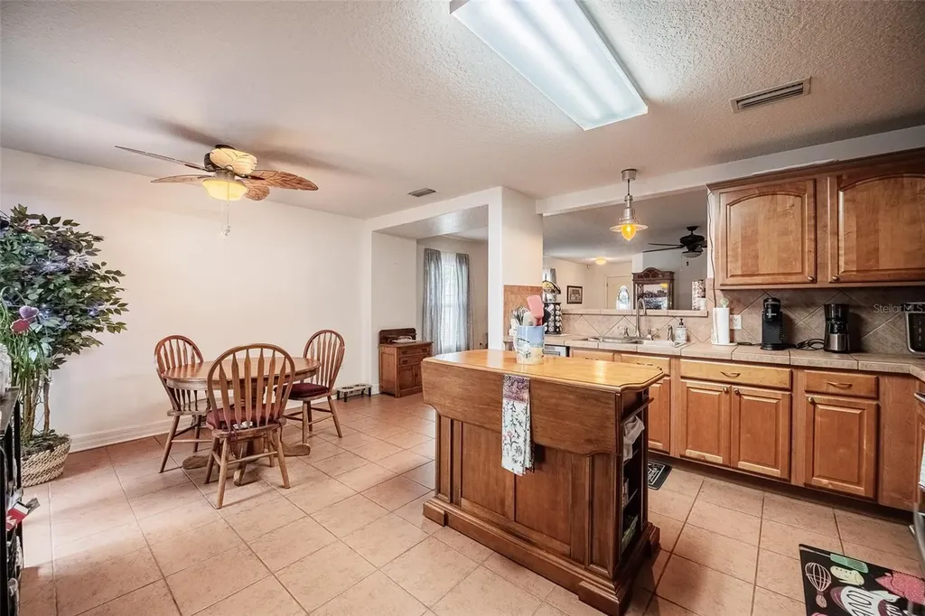2200 Blackwood Drive Mulberry FL 33860