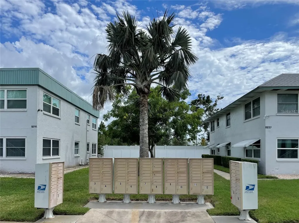 5357 81st Street N St Petersburg FL 33709