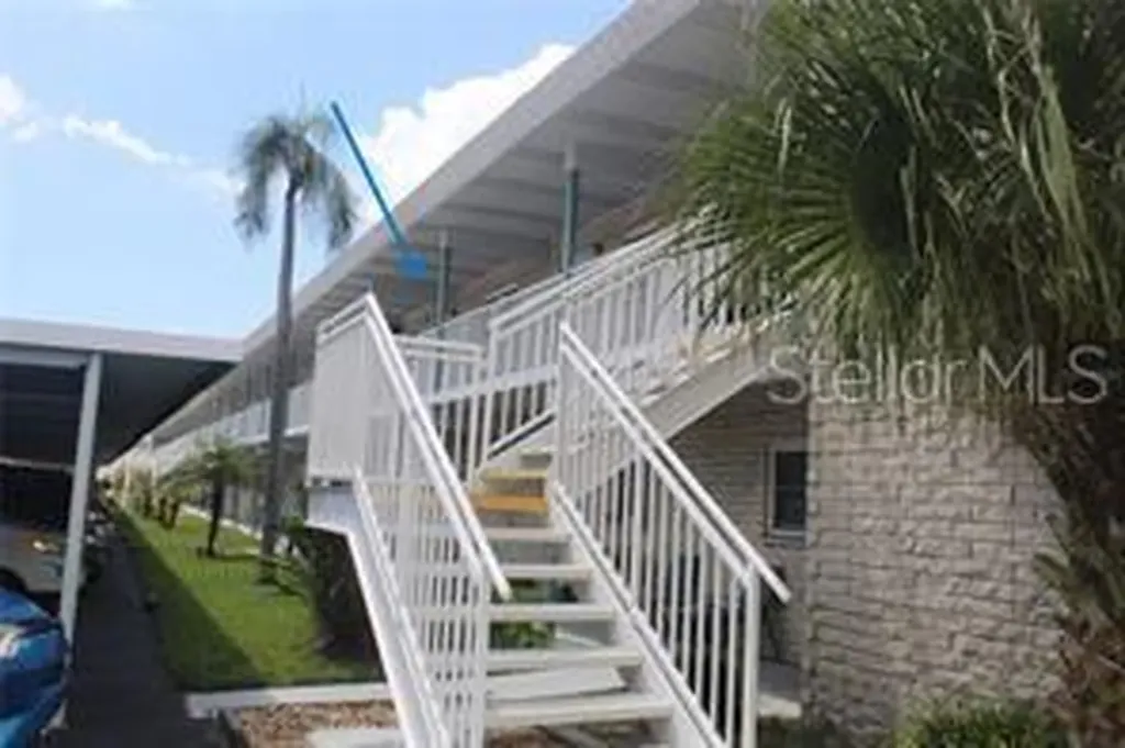 5357 81st Street N St Petersburg FL 33709