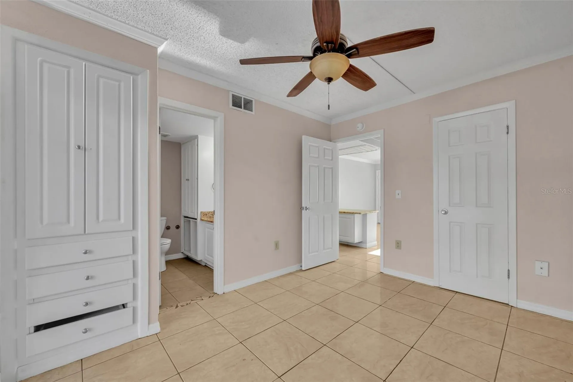 145 Oyster Bay Circle Altamonte Springs FL 32701