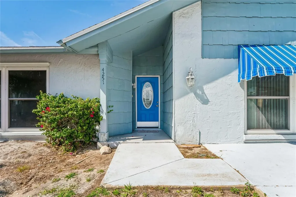 4251 Woodfield Avenue Holiday FL 34691