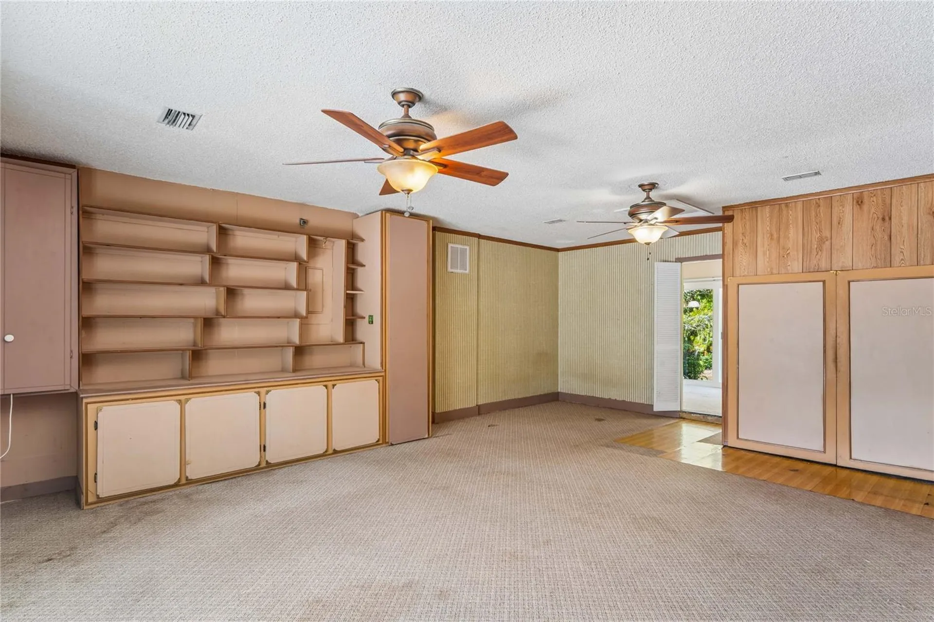 4251 Woodfield Avenue Holiday FL 34691