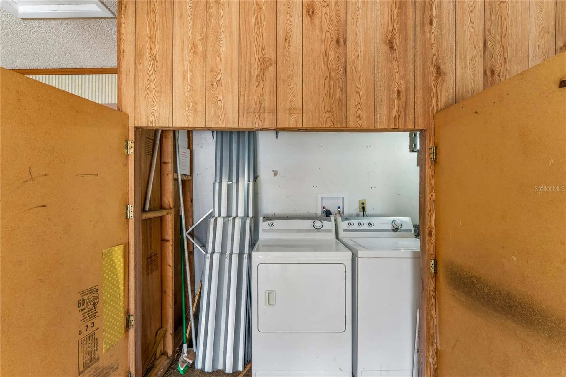 4251 Woodfield Avenue Holiday FL 34691