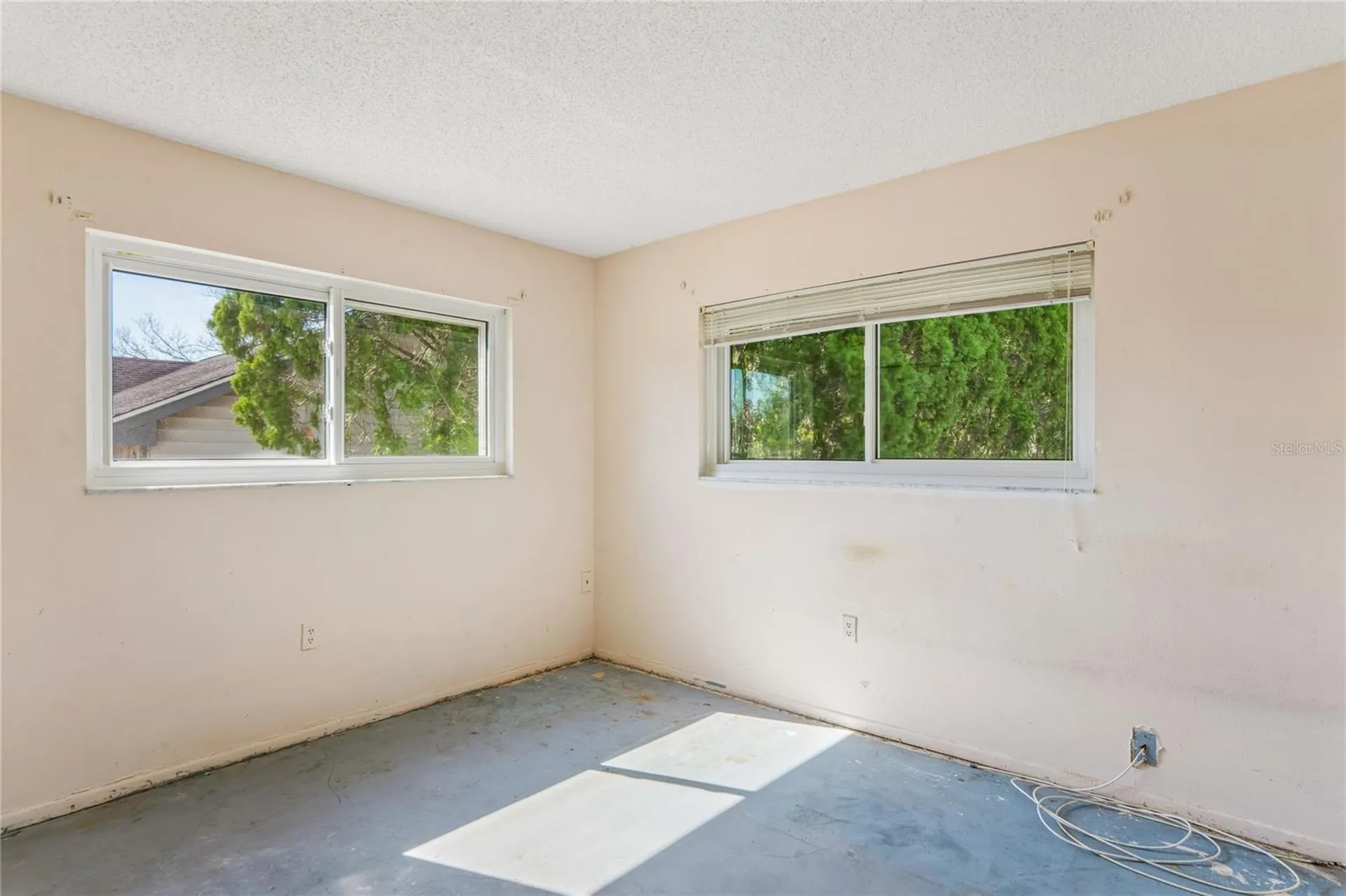 4251 Woodfield Avenue Holiday FL 34691