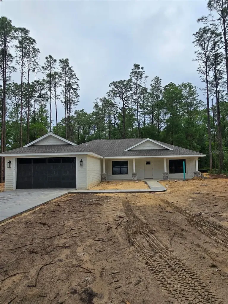 1683 W Pearson Street Hernando FL 34442