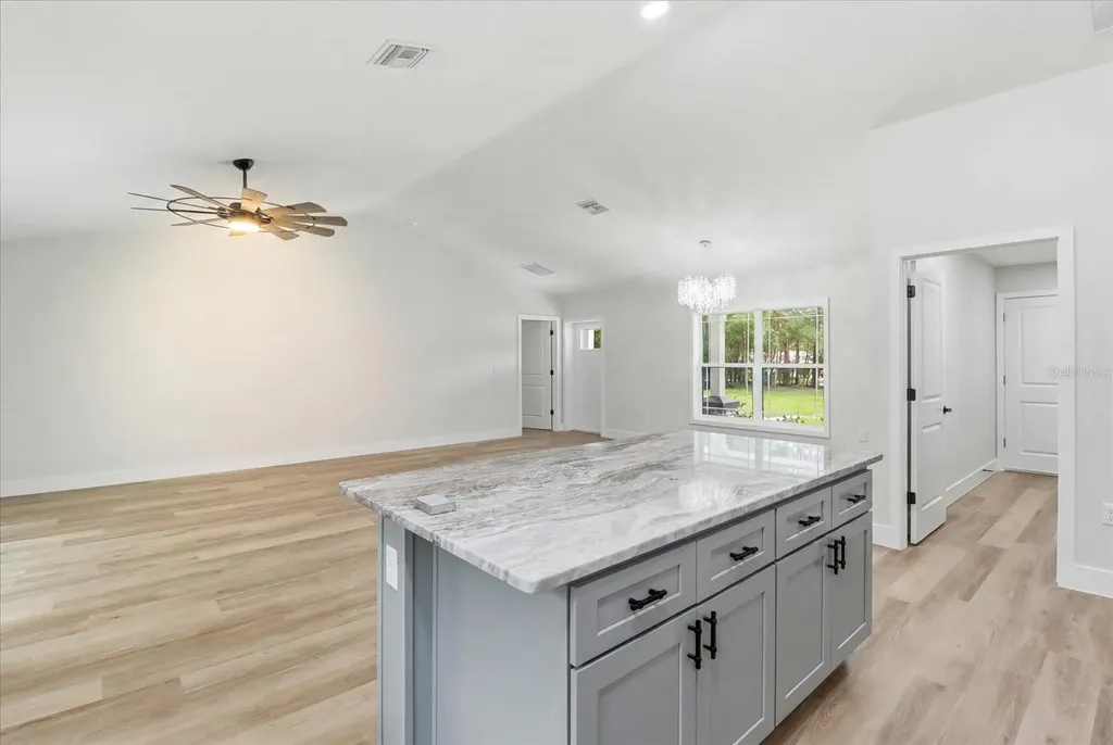 1683 W Pearson Street Hernando FL 34442