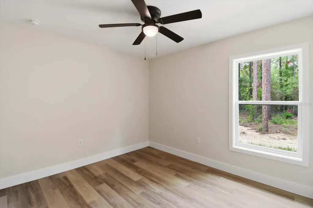 1683 W Pearson Street Hernando FL 34442
