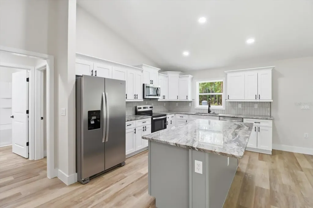 1683 W Pearson Street Hernando FL 34442