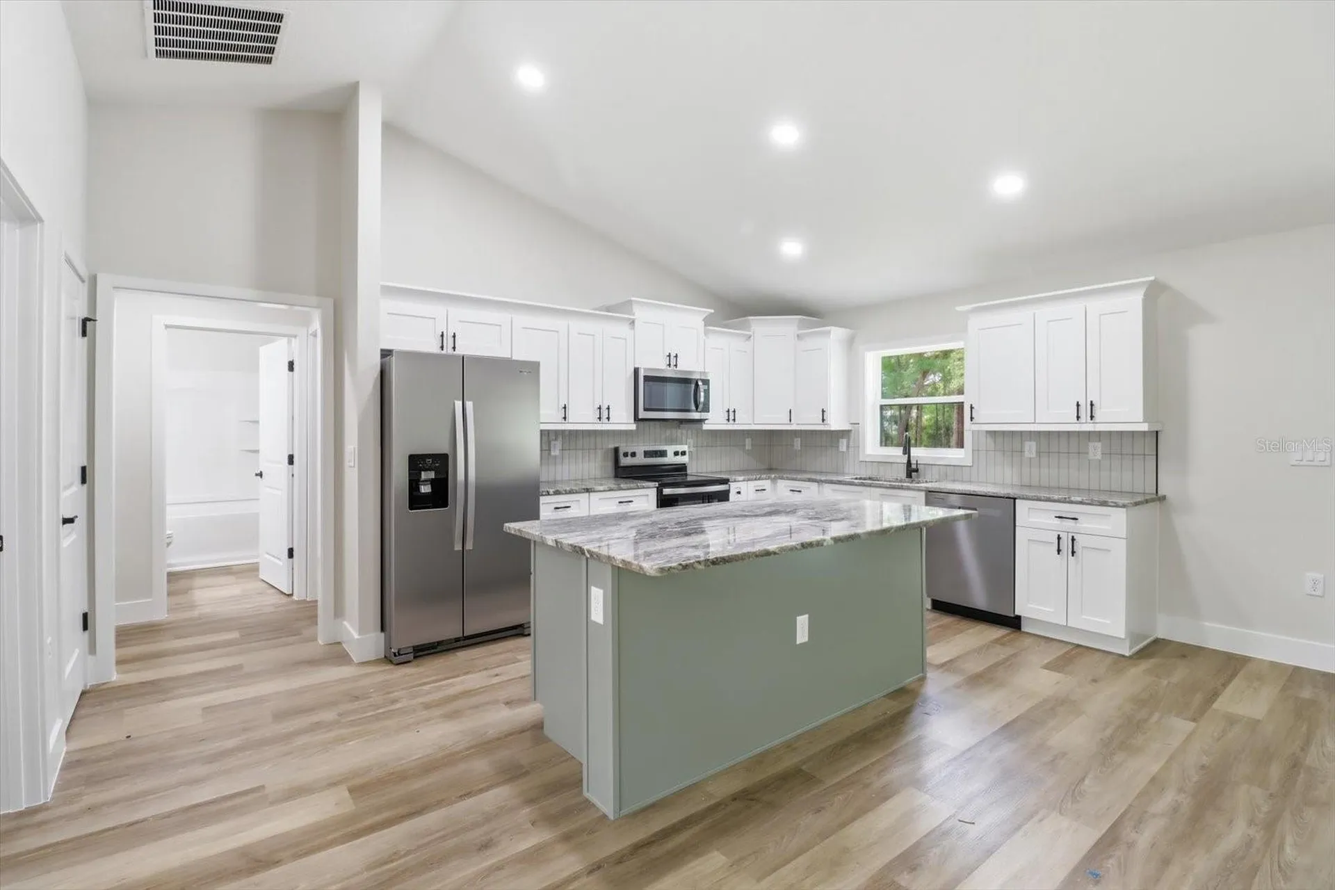 1683 W Pearson Street Hernando FL 34442
