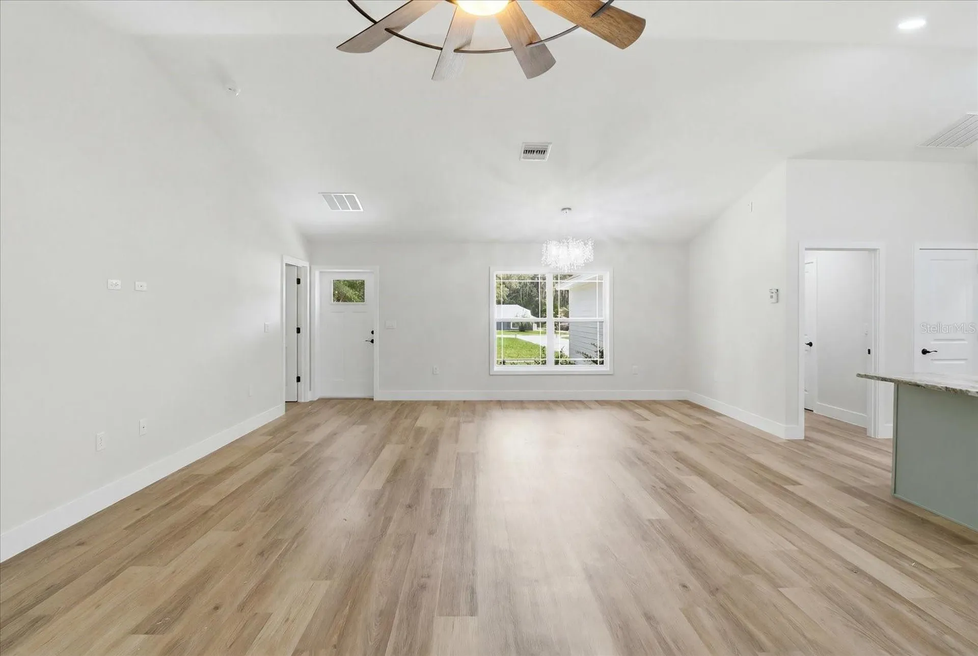 1683 W Pearson Street Hernando FL 34442