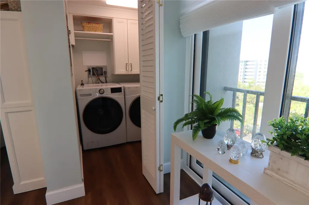 150 Belleview Boulevard Belleair FL 33756