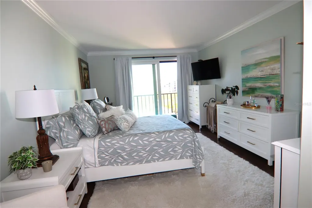 150 Belleview Boulevard Belleair FL 33756
