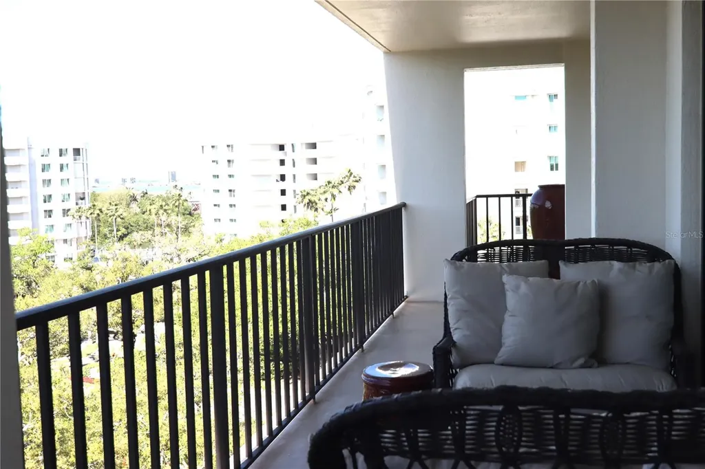 150 Belleview Boulevard Belleair FL 33756