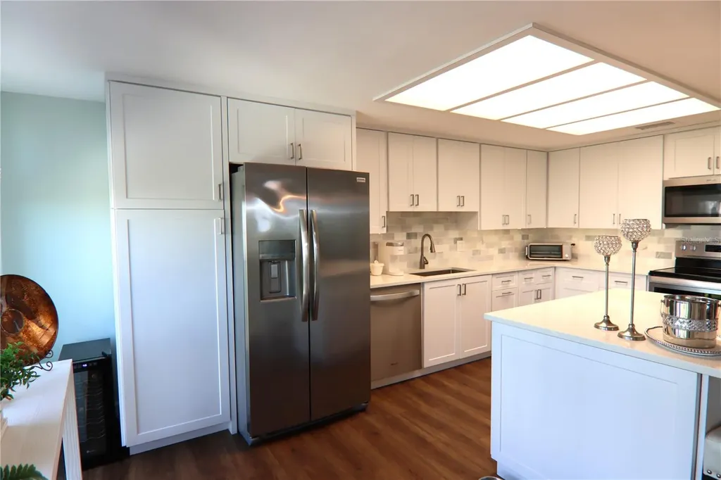 150 Belleview Boulevard Belleair FL 33756