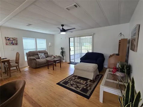 2458 Putter Road Zellwood FL 32798